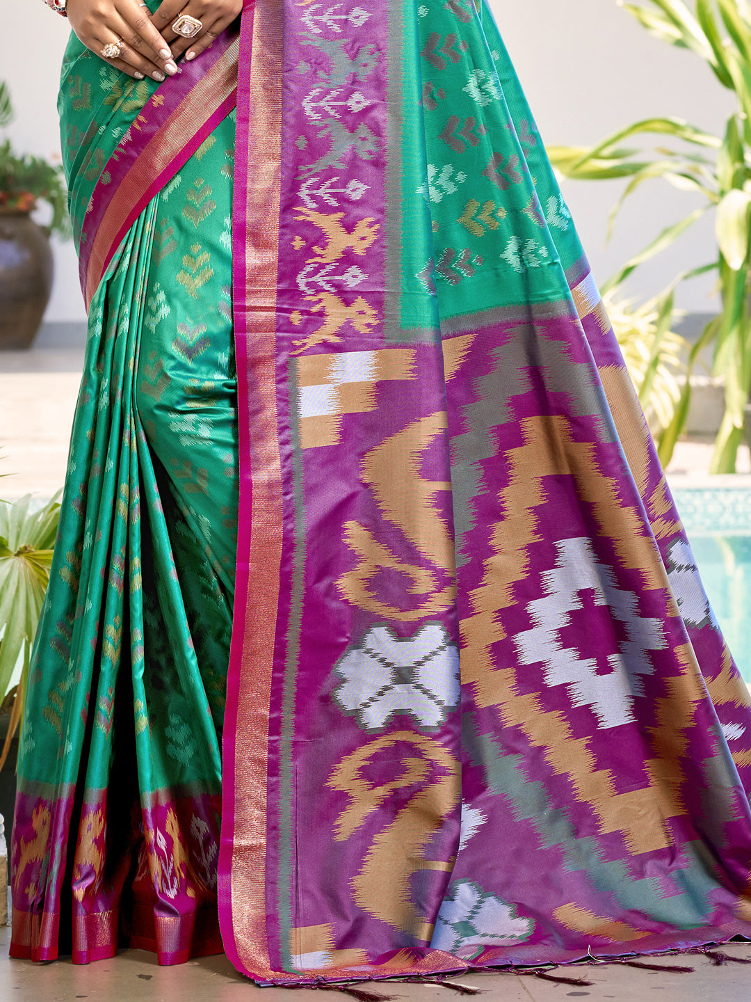 Rama Green POORVIKA SILK VOL 1 Pochampalli Silk Saree with Blouse Piece